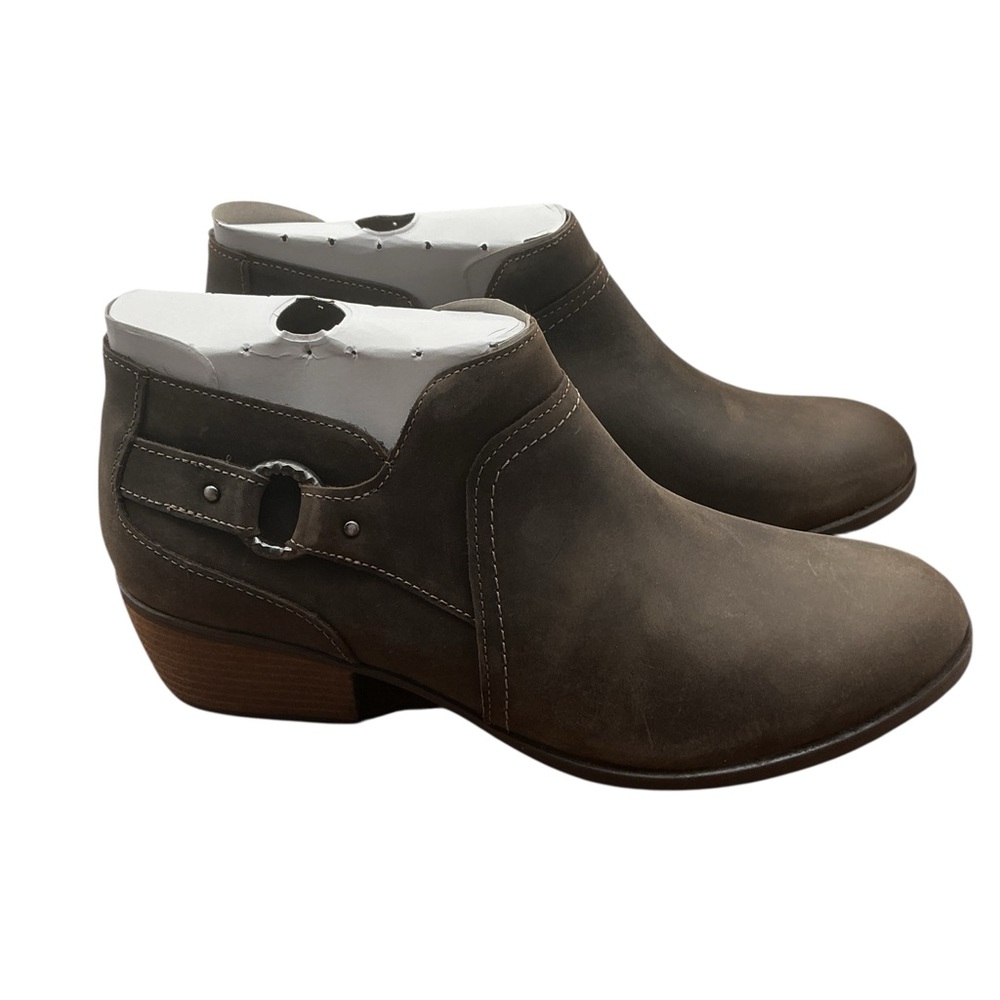 NWT Clarks Charlten Grace taupe oily leather Ankle Boots size 11 - Picture 2 of 12